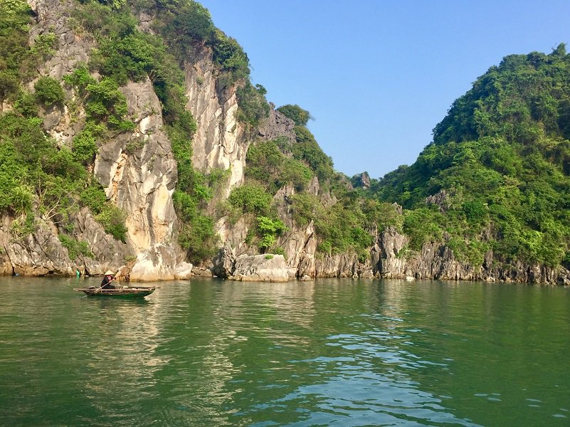 Cat Ba Island hikes, beaches & boat rides – Earth Vagabonds